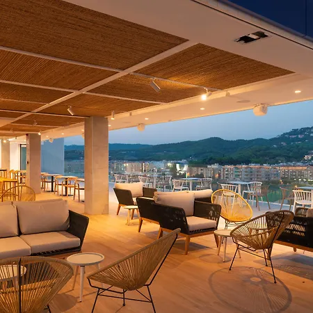 호텔 L'azure 4* Sup