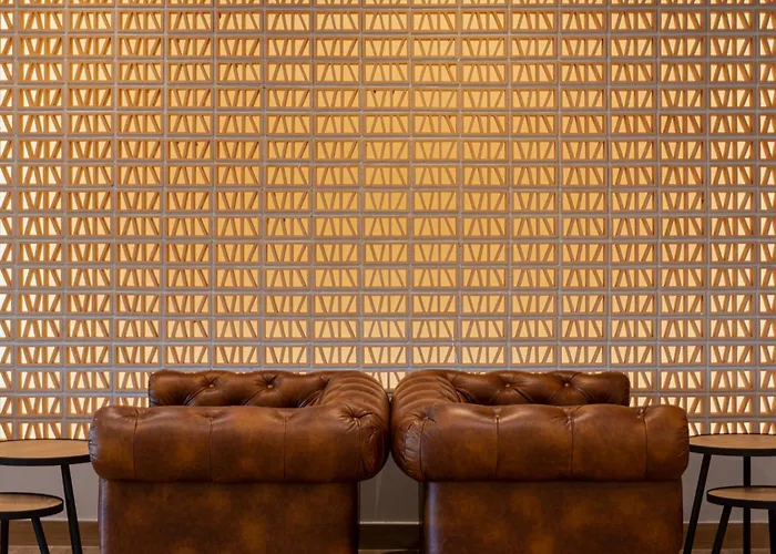 L'azure 4* Sup Отель 4*