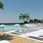 L'azure 4* Sup 4*