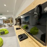 Ξενοδοχείο L'azure 4* Sup