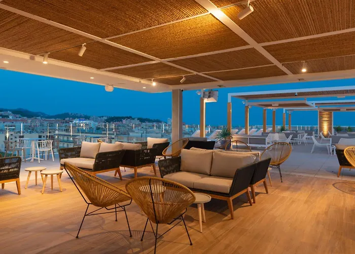 Szálloda L'azure 4* Sup 4*