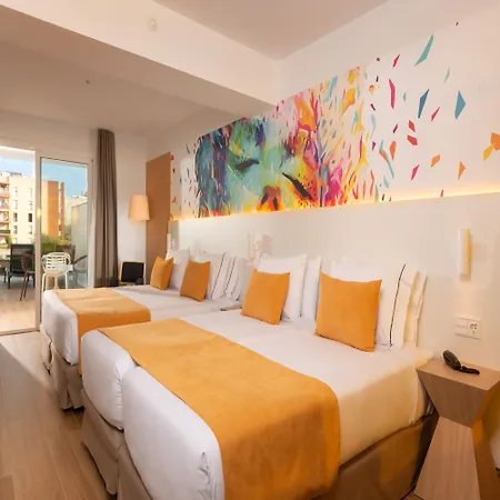 L'azure 4sup Hotel