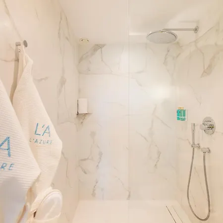 L'azure 4sup Hotel