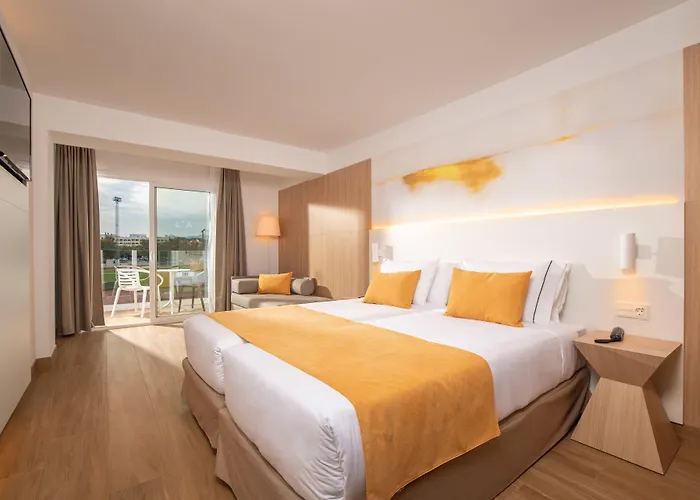 Hotel L'azure 4* Sup 4*