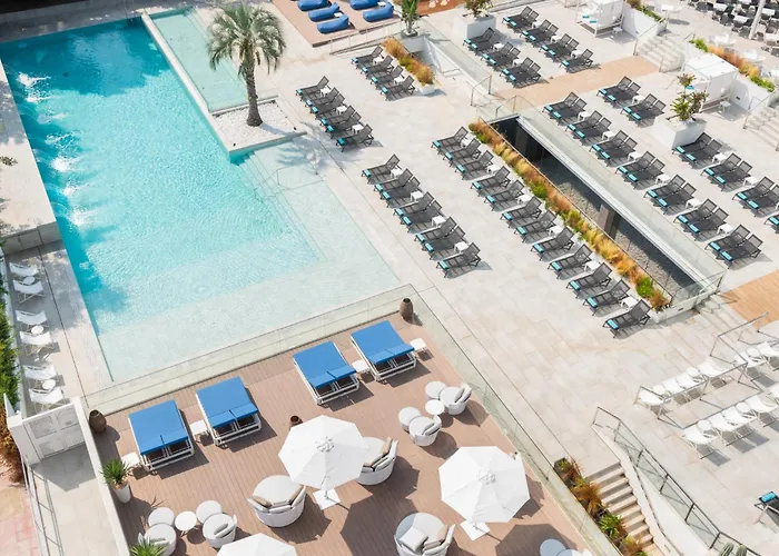 L'azure 4* Sup يوريت دي مار