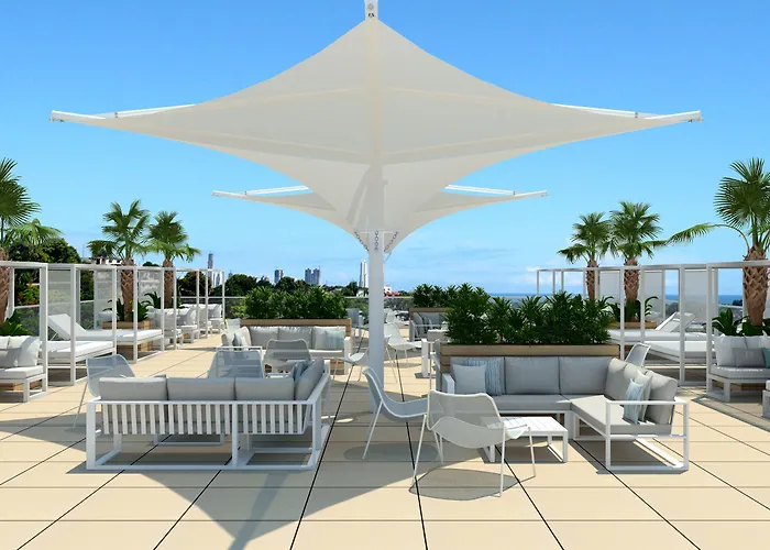 فندق L'azure 4* Sup