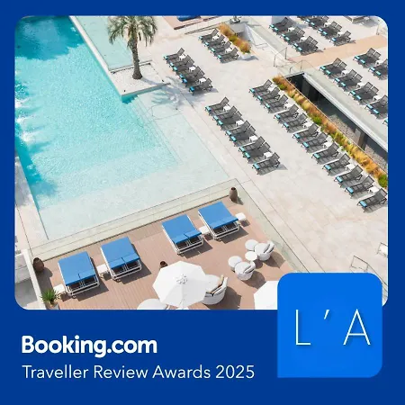 Hotell L'azure 4* Sup